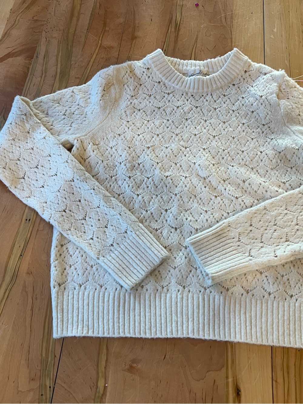Universal Thread Cream Openwork Crewneck Sweater